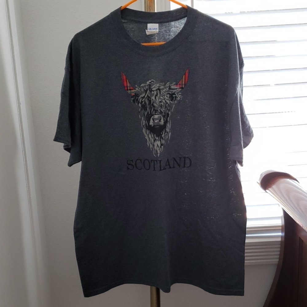 New mens tshirt